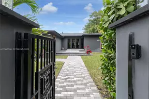 63 SW 31st Rd, Miami, FL 33129 - Photo 44