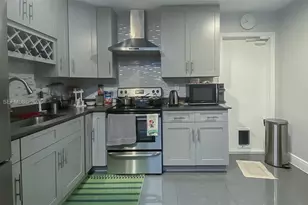 7105 NW 73rd Ave, Tamarac, FL 33321 - Photo 10