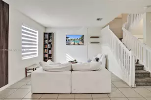 11135 W 32nd Ln, Hialeah, FL 33018 - Photo 4