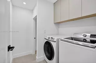 20615 NE 9th Ct, Miami, FL 33179 - Photo 46