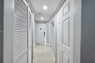 4255 N University Dr, Sunrise, FL 33351 - Photo 8