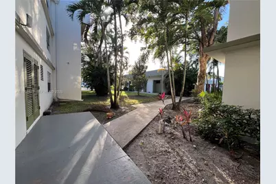 4255 N University Dr #304, Sunrise, FL 33351 - Photo 28