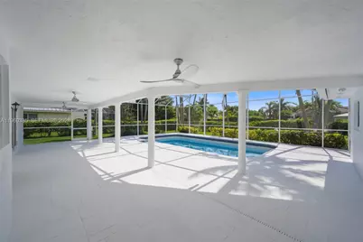 8330 SW 171st St, Palmetto Bay, FL 33157 - Photo 30