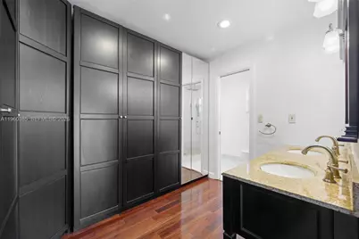 8330 SW 171st St, Palmetto Bay, FL 33157 - Photo 14