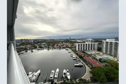 21055 Yacht Club Dr #2607, Aventura, FL 33180 - Photo 6