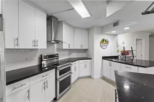 10401 W Broward Blvd, Plantation, FL 33324 - Photo 1