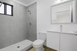 936 NW 10th St, Florida City, FL 33034 - Photo 14