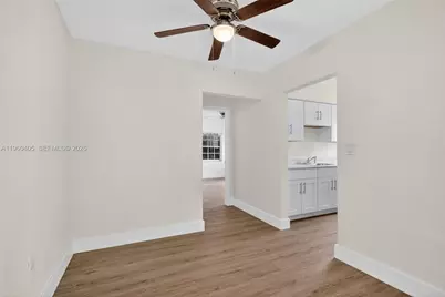 280 NW 34th St, Miami, FL 33127 - Photo 8