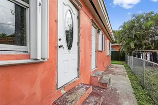 280 NW 34th St, Miami, FL 33127 - Photo 34
