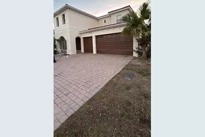 2802 Quiet Water Trail, Kissimmee, FL 34744 - Photo 20