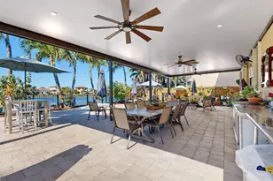 132 NE 26th Ave, Homestead, FL 33033 - Photo 4