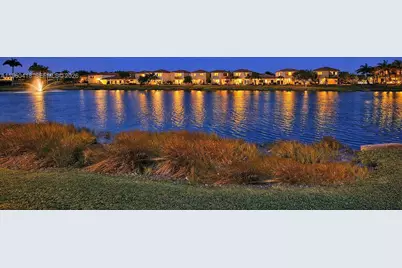 132 NE 26th Ave, Homestead, FL 33033 - Photo 6