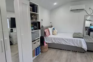 10800 NW 22nd Ct, Miami, FL 33167 - Photo 4