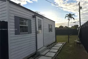 10800 NW 22nd Ct, Miami, FL 33167 - Photo 6