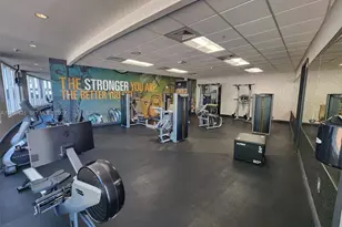 1750 N Bayshore Dr, Miami, FL 33132 - Photo 10