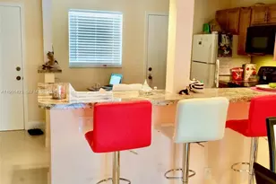 319 NE 14th Ave, Hallandale Beach, FL 33009 - Photo 10