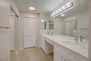 13377 NW 7th St, Plantation, FL 33325 - Photo 22