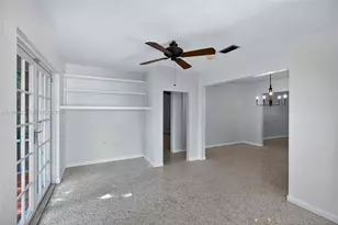 5210 SW 72nd St, Miami, FL 33143 - Photo 14