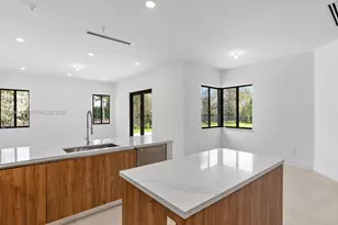 19701 NE 16th Pl, Miami, FL 33179 - Photo 34