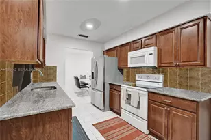 9607 NW 81st St, Tamarac, FL 33321 - Photo 10