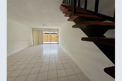 15385 S Dixie Hwy #13, Palmetto Bay, FL 33157 - Photo 6