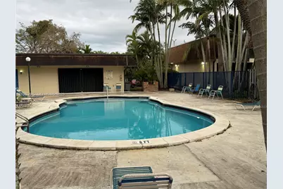 15385 S Dixie Hwy #13, Palmetto Bay, FL 33157 - Photo 32