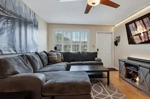 8069 SW 19th Ct, Davie, FL 33324 - Photo 2