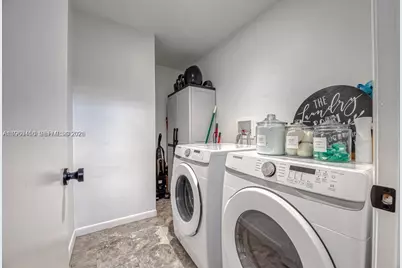 3080 Carysfort Ln, Margate, FL 33063 - Photo 24