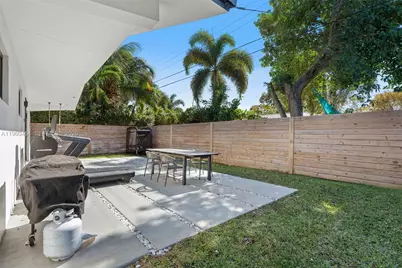 6246 SW 10th St, West Miami, FL 33144 - Photo 26