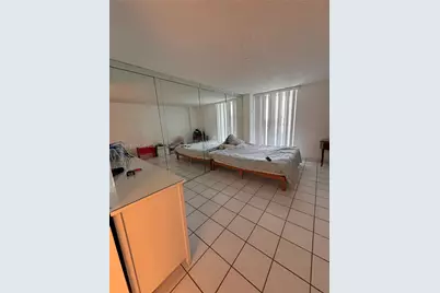 100 Bayview Dr #401, Sunny Isles Beach, FL 33160 - Photo 8