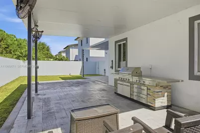 18350 SW 139th Path, Miami, FL 33177 - Photo 6