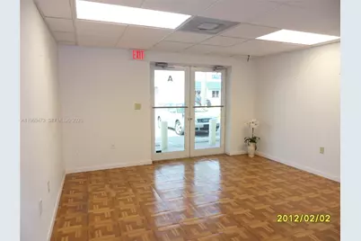 5100 NE 12th Ave #A, Oakland Park, FL 33334 - Photo 4