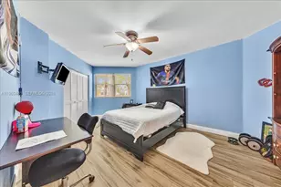 13801 Alexandria Ct, Davie, FL 33325 - Photo 18