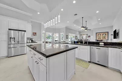 13801 Alexandria Ct, Davie, FL 33325 - Photo 10