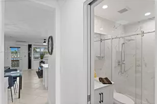 815 SW 11th Ave, Hallandale Beach, FL 33009 - Photo 26