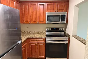 14500 SW 88th Ave, Palmetto Bay, FL 33176 - Photo 4