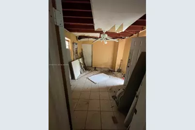 3630 NW 98th St, Miami, FL 33147 - Photo 34