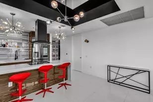 1100 Biscayne Blvd, Miami, FL 33132 - Photo 6