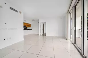 1750 N Bayshore Dr, Miami, FL 33132 - Photo 8