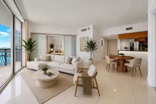 1750 N Bayshore Dr, Miami, FL 33132 - Photo 2