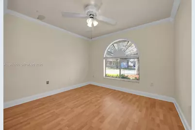 10635 SW 158th Pl, Miami, FL 33196 - Photo 18