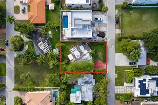 322 189th St, Sunny Isles Beach, FL 33160 - Photo 4