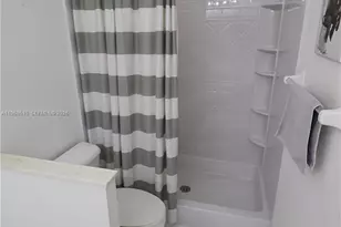 1523 NW 158th Ave, Pembroke Pines, FL 33028 - Photo 16