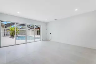 4731 Pierce St, Hollywood, FL 33021 - Photo 12