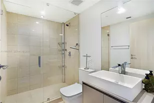 1000 Brickell Plaza, Miami, FL 33131 - Photo 38