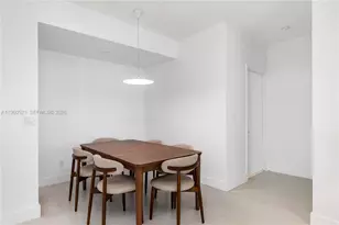 300 South Pointe Dr, Miami Beach, FL 33139 - Photo 10