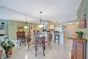 2228 N Cypress Bend Dr, Pompano Beach, FL 33069 - Photo 14