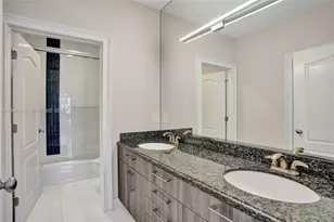 2539 Royal Palm Way, Weston, FL 33327 - Photo 26