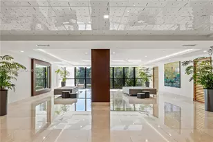 540 Brickell Key Dr, Miami, FL 33131 - Photo 2