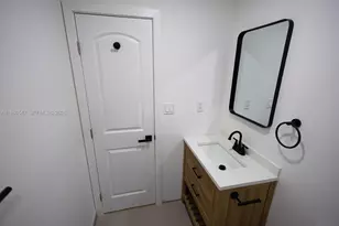 812 33rd St, West Palm Beach, FL 33407 - Photo 6